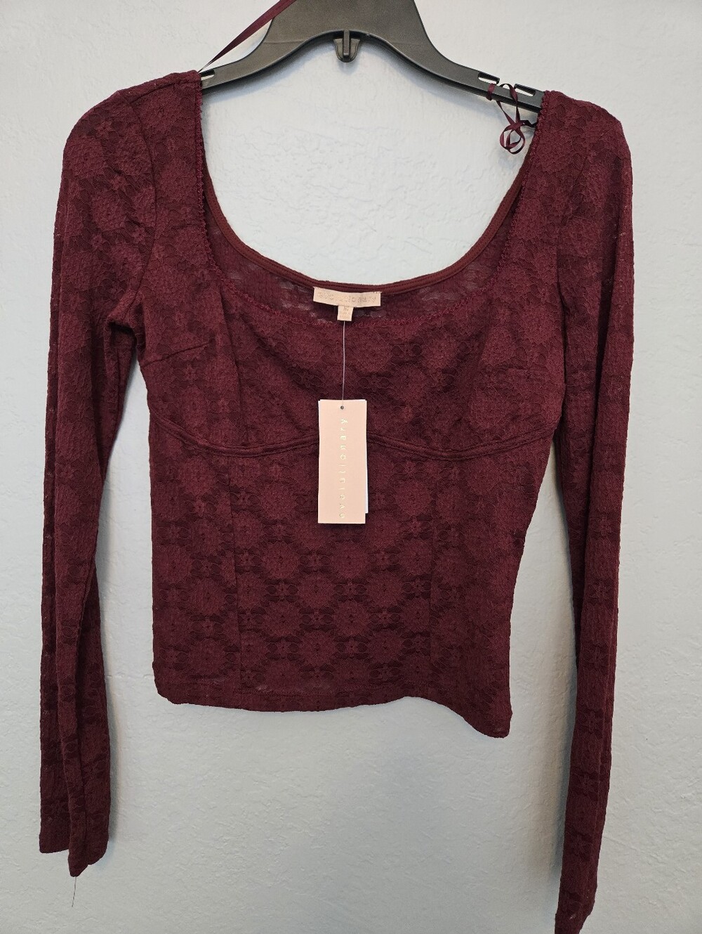 EvolutionaryKnit Lace Scoop Neck Long Sleeve Top, Burgandy, Size Medium - Picture 5 of 5